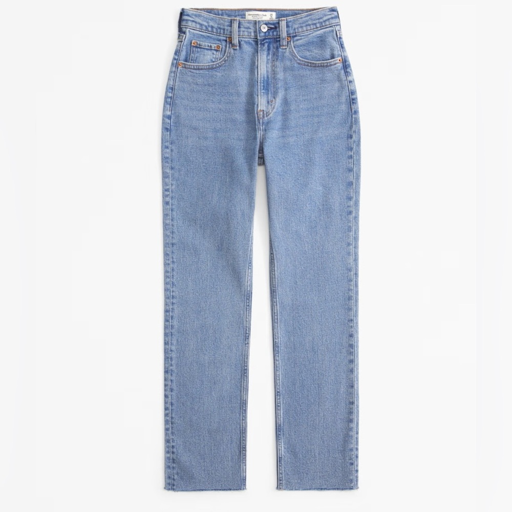 Abercrombie Curve Love Ultra High Rise Ankle Straight Jean